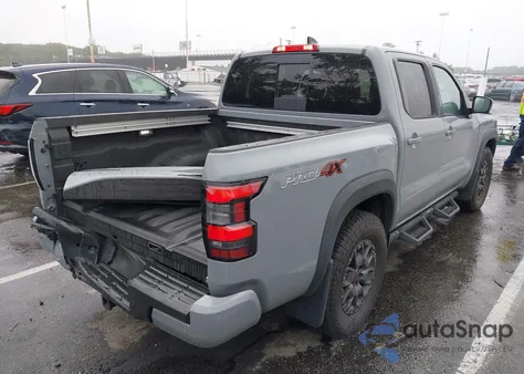 2023 Nissan Frontier Pro-4X 4X4 z USA, uszkodzony, nr VIN 1N6ED1EK9PN669470